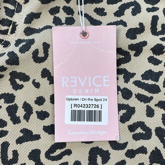 NWT Revice Uptown On The Spot Leopard Animal Print Jeans High Rise Sz 24 - Picture 13 of 15